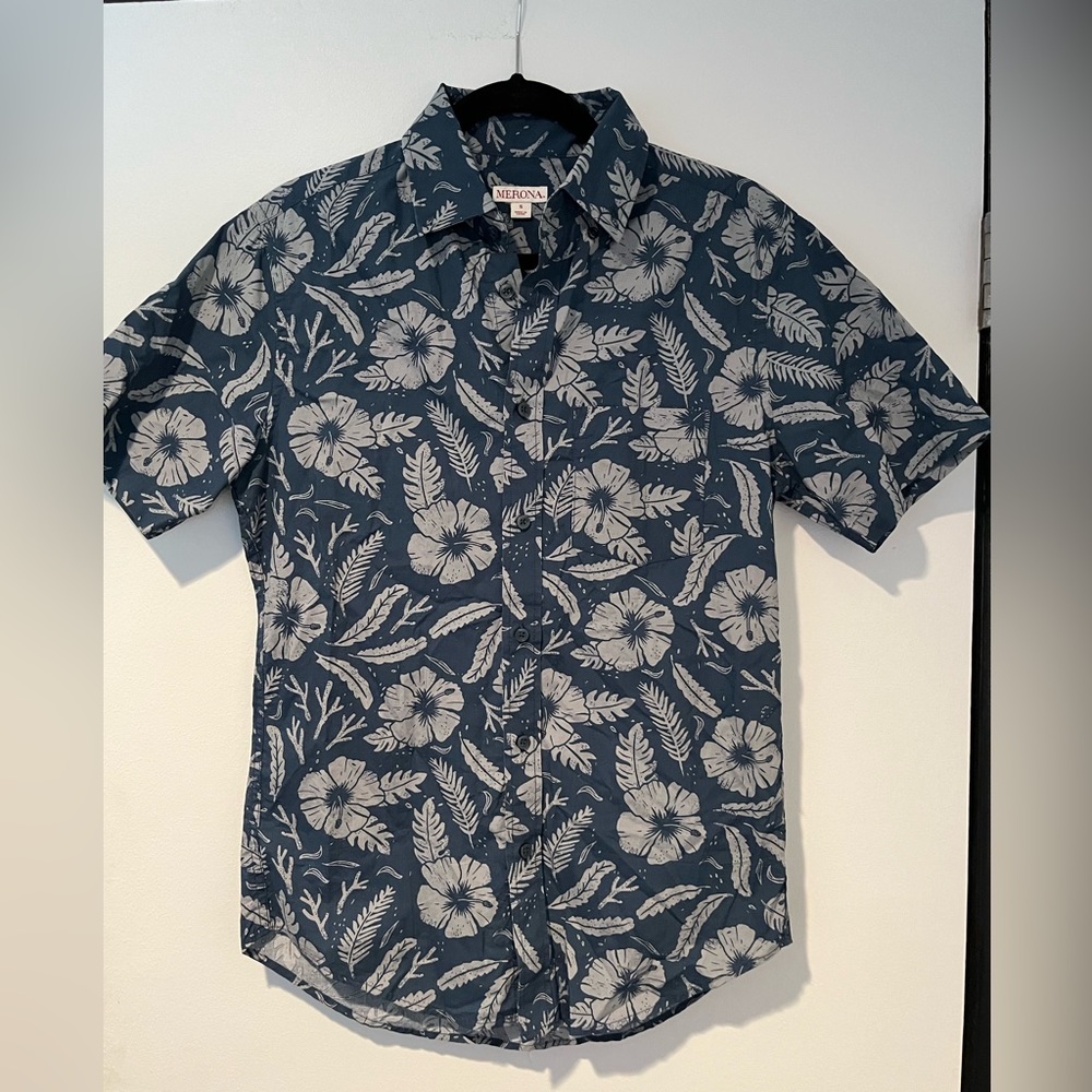 Merona Floral Button Up- Men’s Small